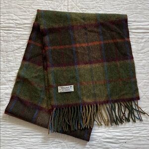 John Hanly Lambswool Scarf